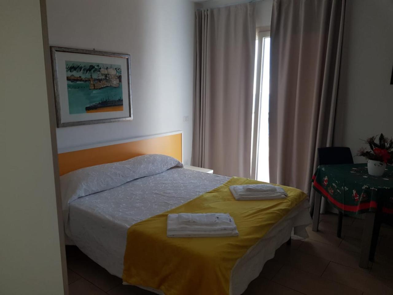 Bed and Breakfast La Nave Sul Mare Di Taormina Летоянни Экстерьер фото