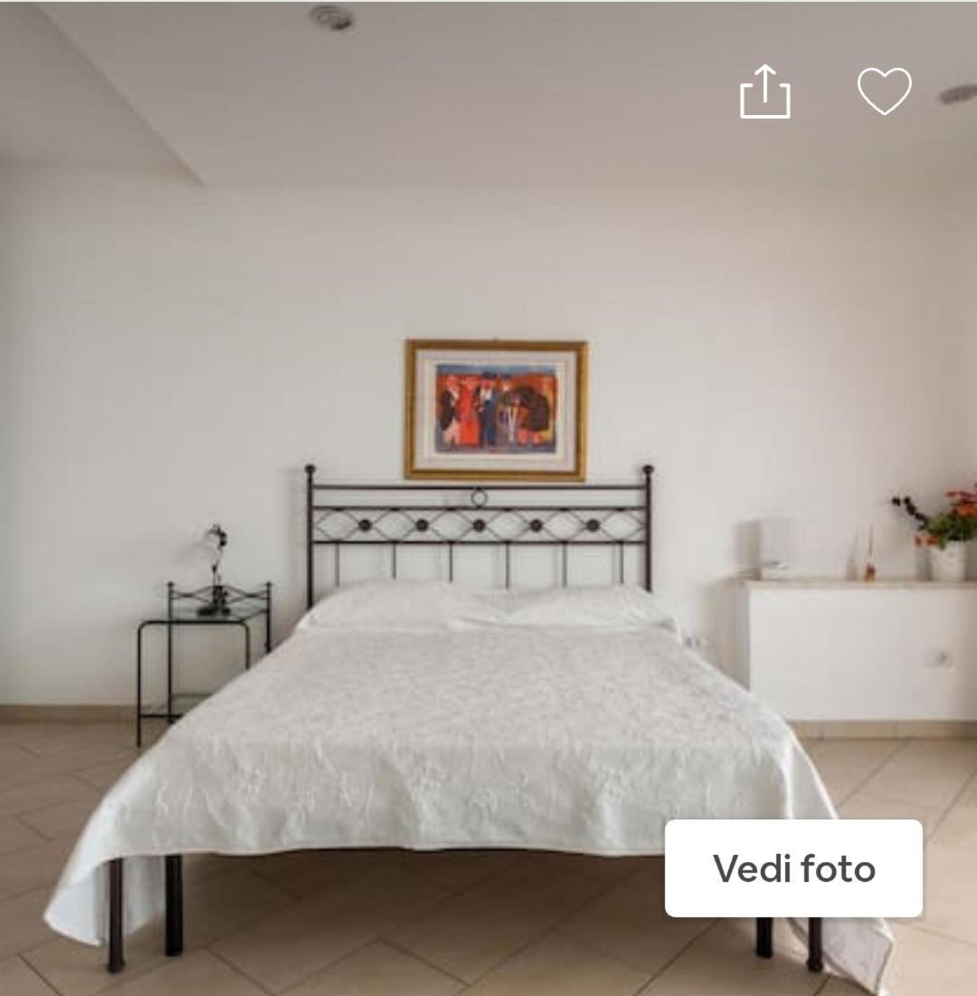 Bed and Breakfast La Nave Sul Mare Di Taormina Летоянни Экстерьер фото